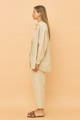 Amy | Comfortable blouse and button-up pants 1