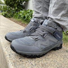 Mid-Cut Sports Shoes for Women – Comfortable & Versatile 3