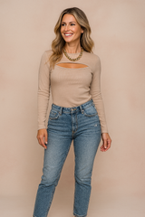 Patrycja | Sweater with a cutout under the neckline 2