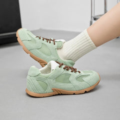 Retro Lace-Up Sneakers for Women – Stylish & Comfortable for Casual Wear 1