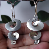 Vintage Spiral Earrings in Silver Color – Elegant Design for Timeless Style 0