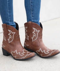 Women's Embroidered Cowboy Boots | Summer 0