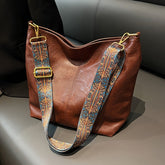 Women's Stylish Leather Tote Bag Elegant Design Spacious Interior 0