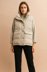 Women's quilted winter vest with pockets and snaps 0