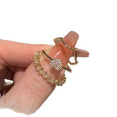 Bague en or avec diamant dans un style élégant - La bague de fiançailles parfaite