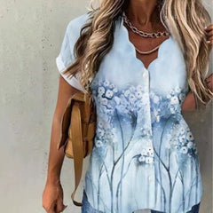 Floria | Romantic blouse with a floral print