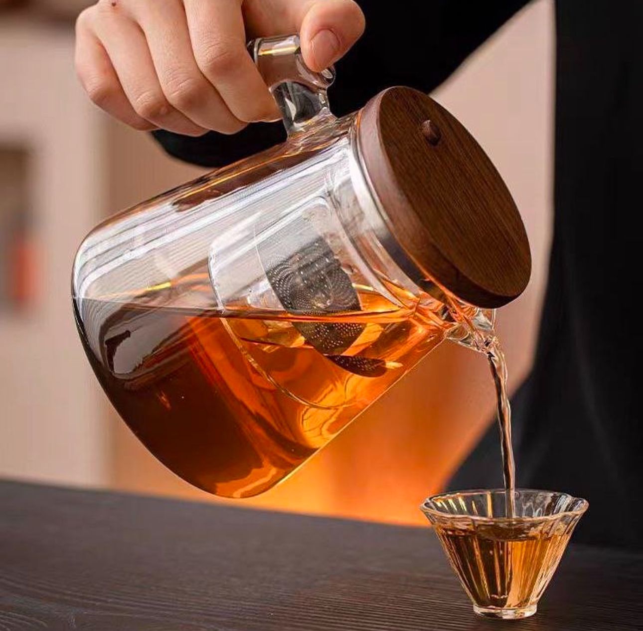 Borosilicate Bliss | Heat-Resistant Glass Teapot with Infuser 1