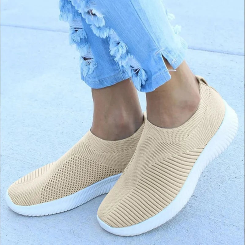 Breathable Slip-On Sneakers for Women – Effortless Style & Comfort 4