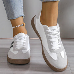 Classic Sneakers for Women – Modern Comfort Design 1