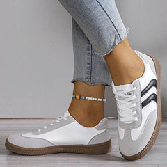 Classic Sneakers for Women – Modern Comfort Design 3