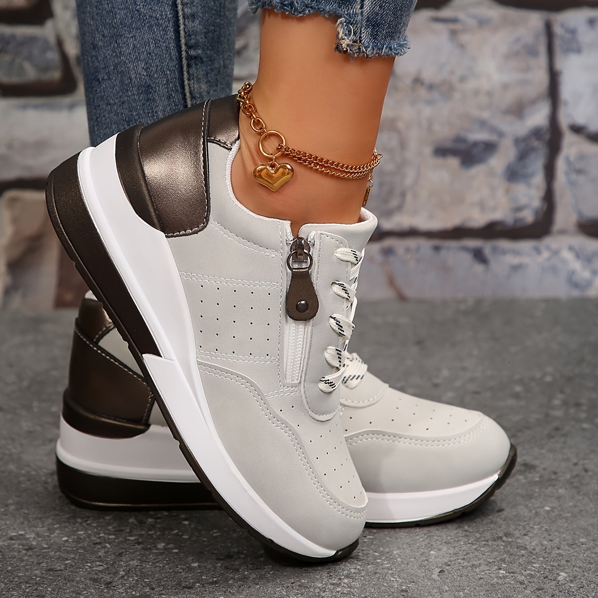 Cushioned Low-Top Sneakers for Women – Zipper Accent Design 4