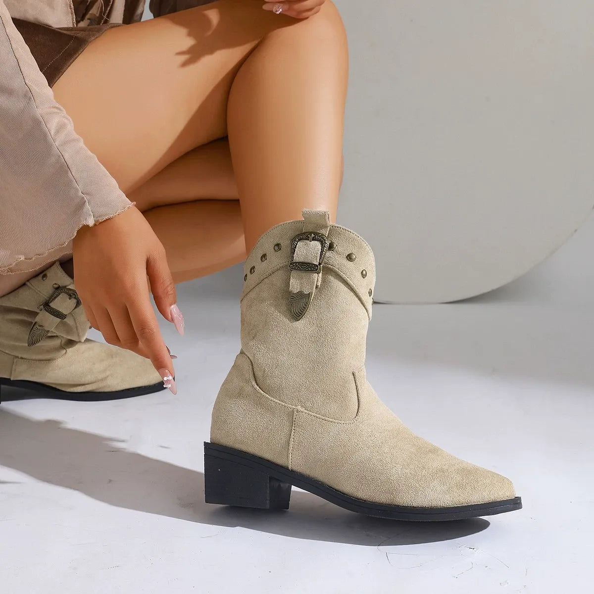 Embroidered Mid-Tube Boots for Women – Chic & Stylish Design 0