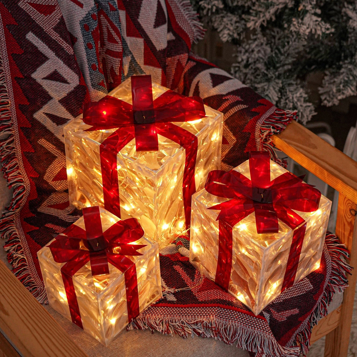 GlowBox – 3-Piece LED Gift Box Set for Christmas Decoration Display 0