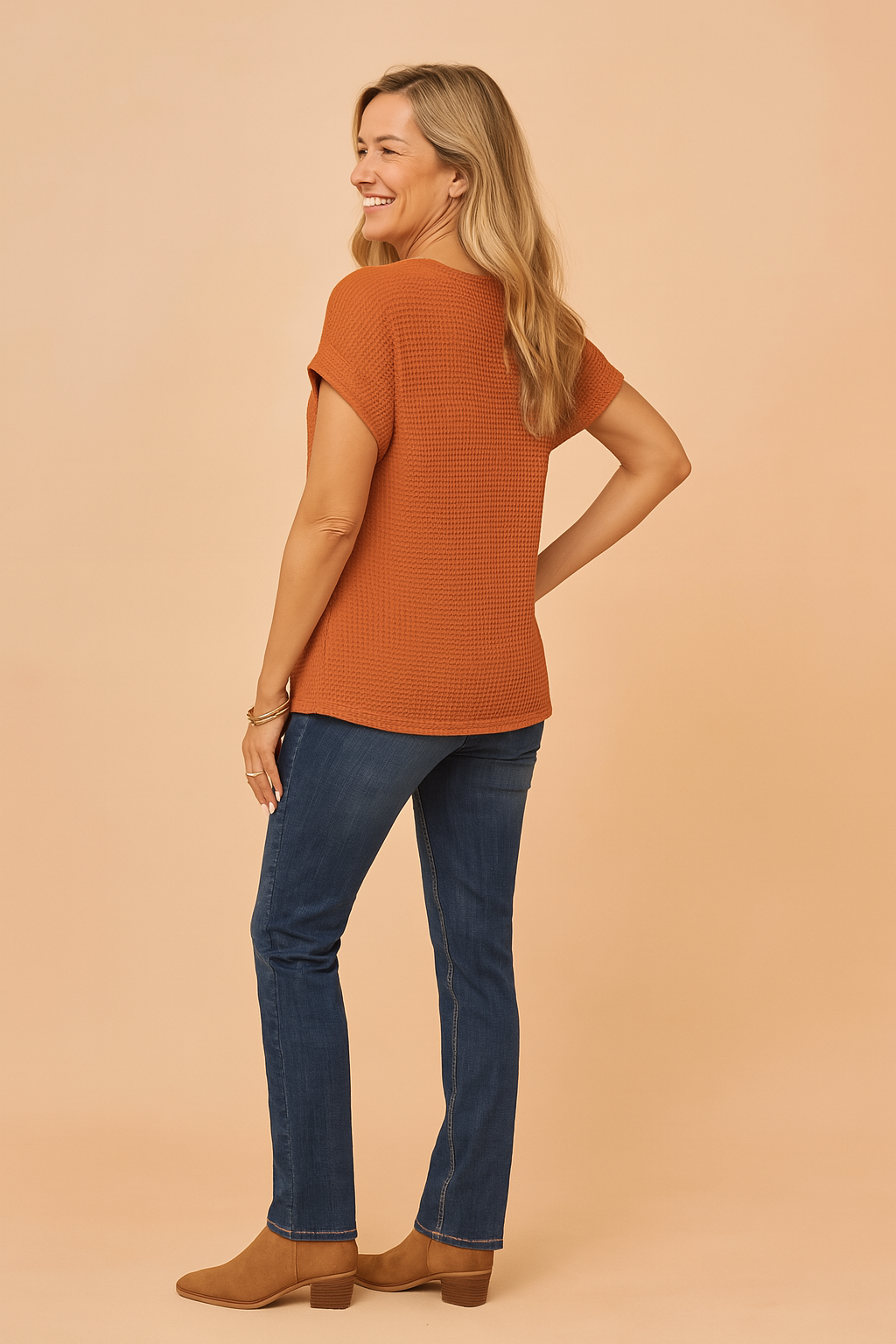 Halina | A casual blouse with a fashionable twist 4