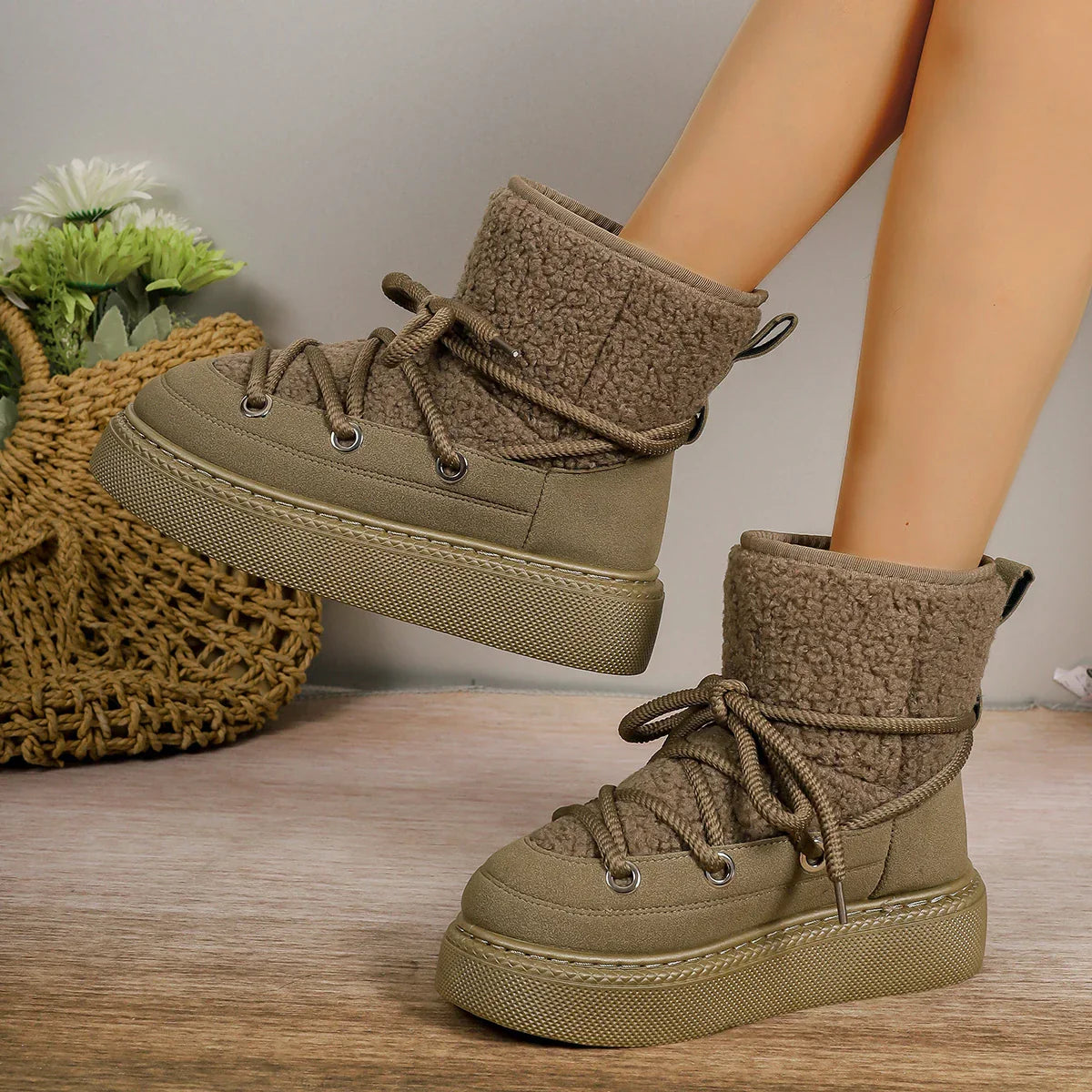 Lace-Up Winter Boots for Women – Cozy & Non-Slip Design 1