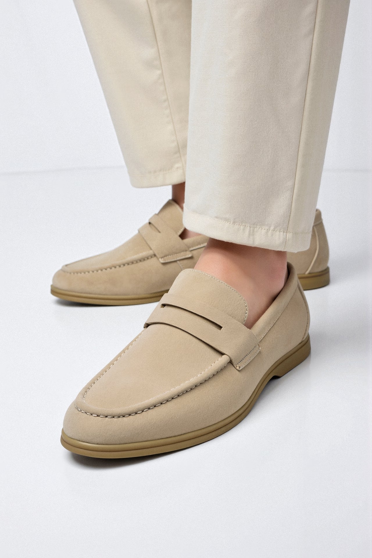 Men's Comfortable Slip-On Loafers Synthetic Blend Grip Sole 2