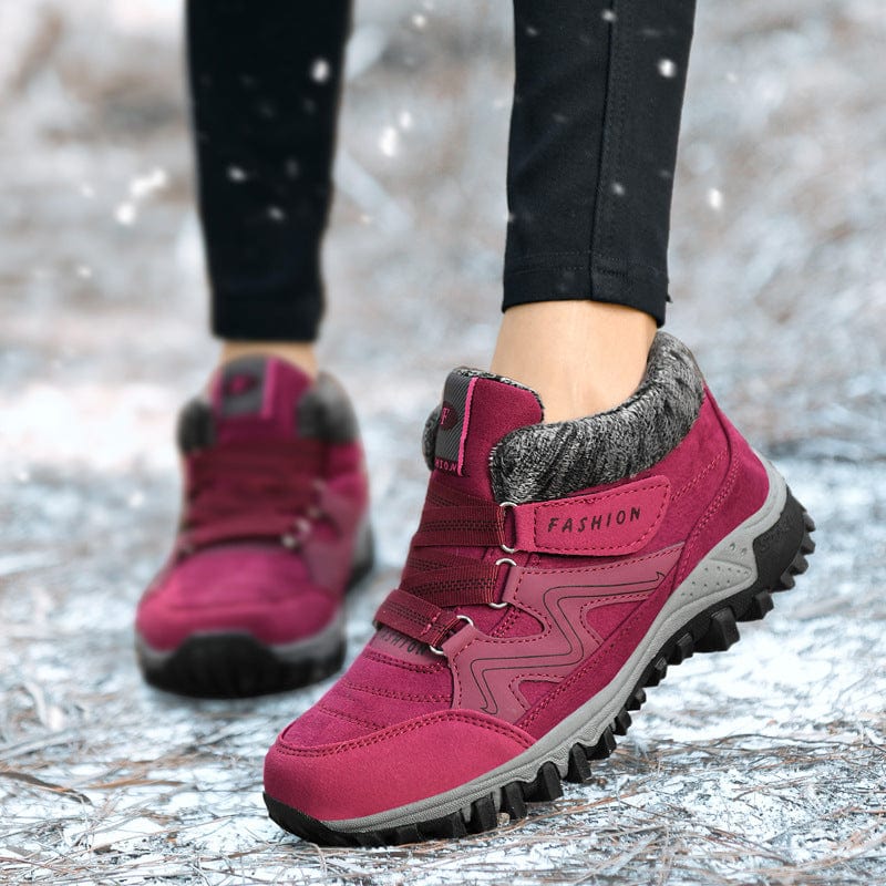 Mid-Cut Sports Shoes for Women – Comfortable & Versatile 1