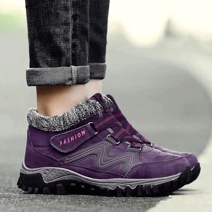 Mid-Cut Sports Shoes for Women – Comfortable & Versatile 5