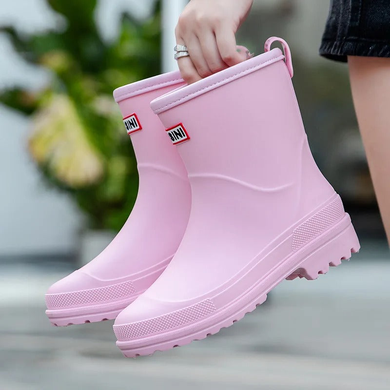 Mid-Cut Waterproof Rain Boots for Women – Stylish & Functional 8