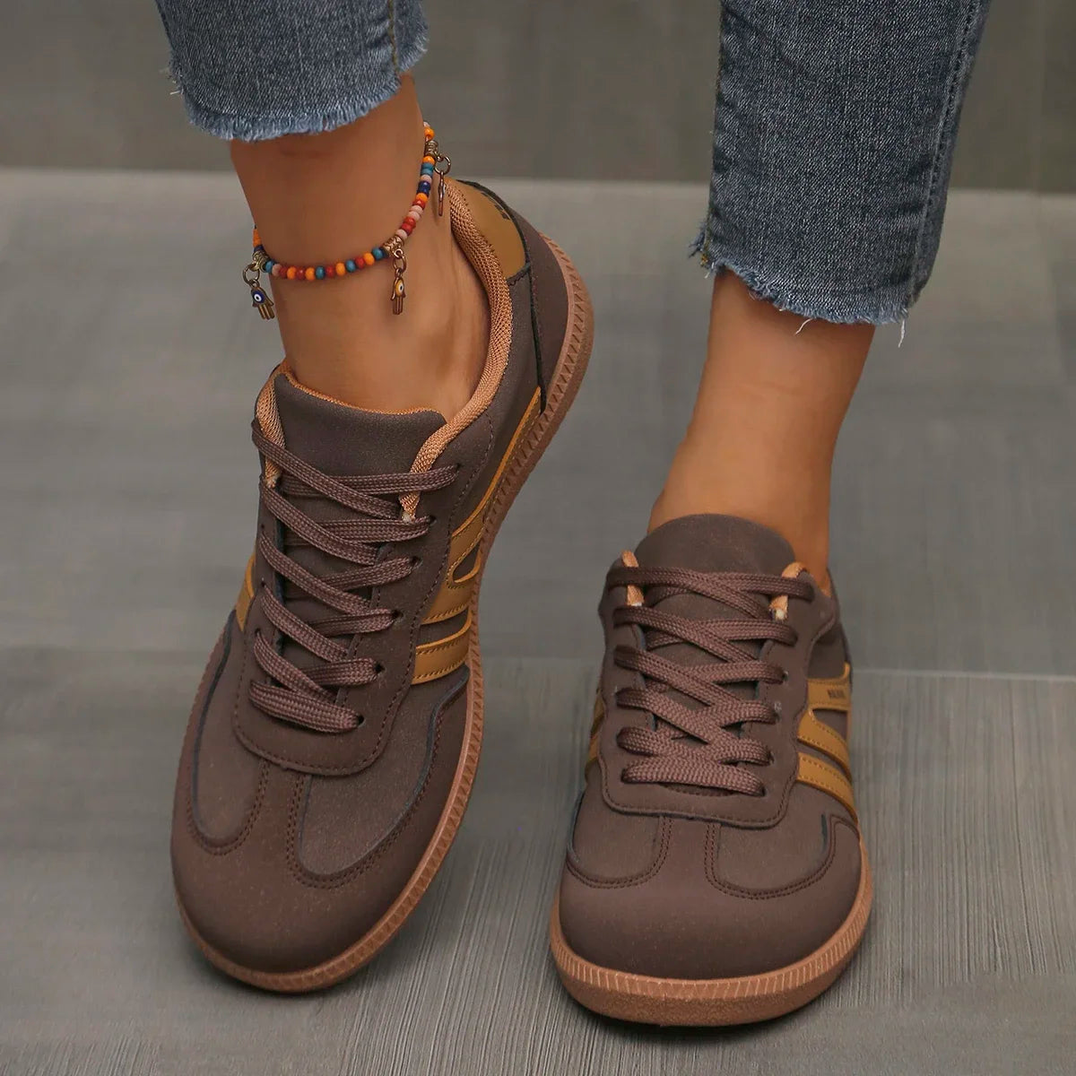 Modern Sneakers for Women – Comfortable & Trendy Design 4