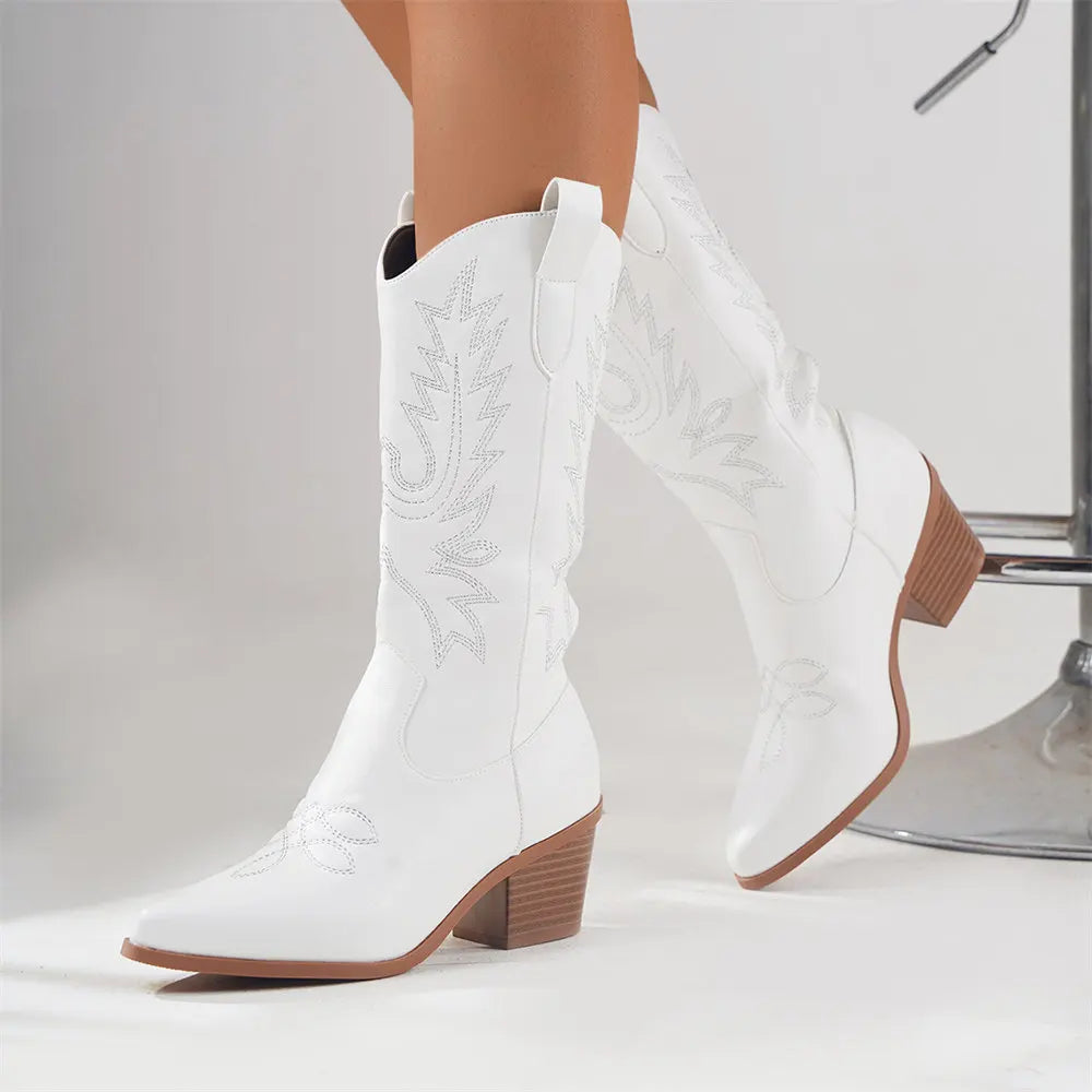 Modern cowboy boots for women | Block heel 2