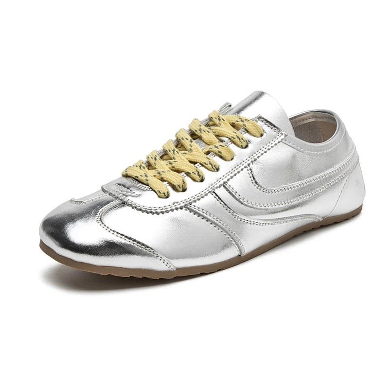 Retro Lace-Up Sneakers for Women – Stylish & Versatile 5