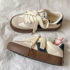 Retro Low-Top Sneakers for Women – Stylish & Comfortable Casual Footwear 2