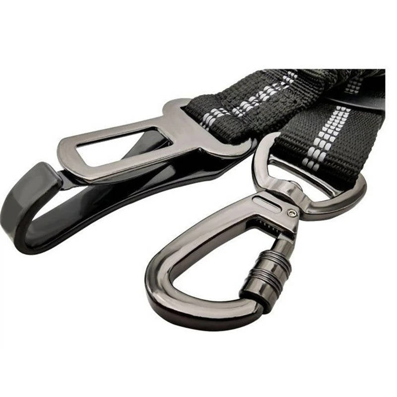Seatbelt for dogs in the car 7