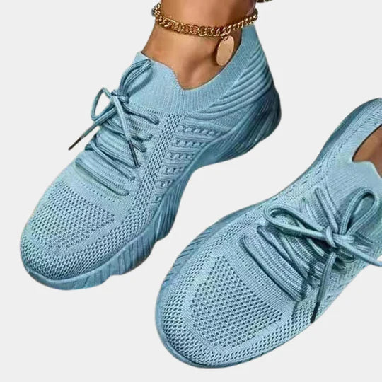 Slip-On Sneakers for Women – Best Walking Shoes for Comfort & Style 4