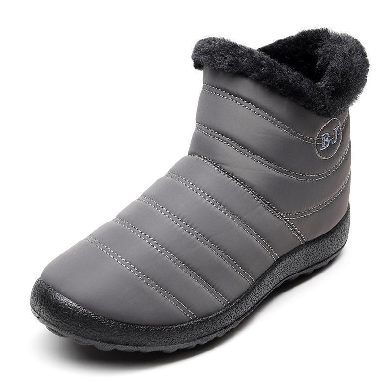 Waterproof Snow Boots for Women – Stylish & Warm 1