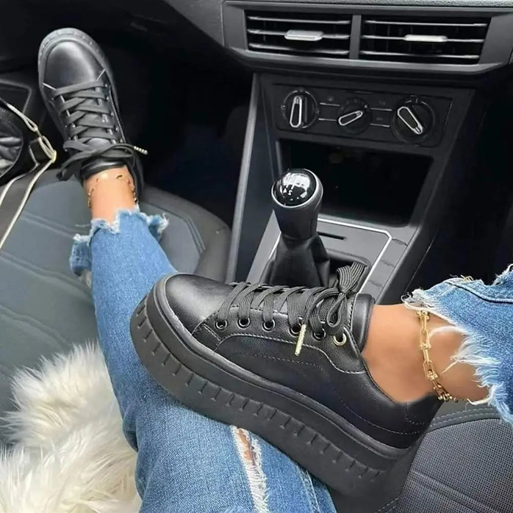 Women's Sneakers - Plateau Design – Stylish & Comfortable 3